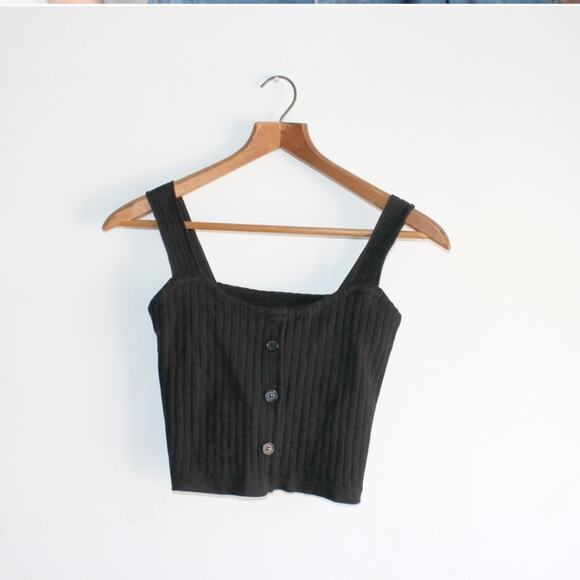 Cropped Buttoned Knitted Top Size S  | Zaful - Picture 2 of 5